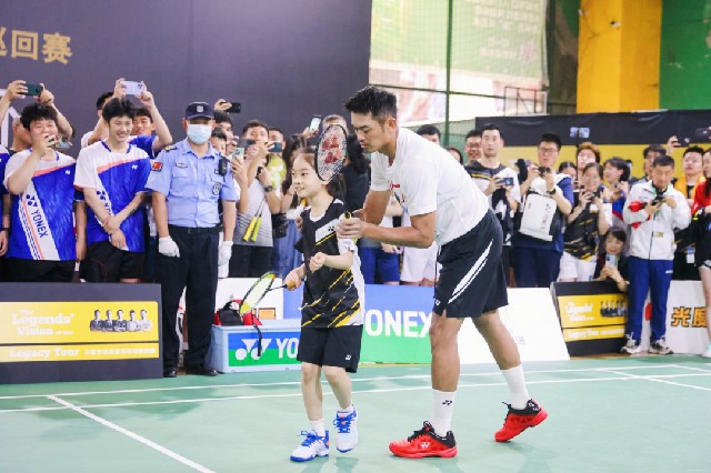 来作比较 来作比较